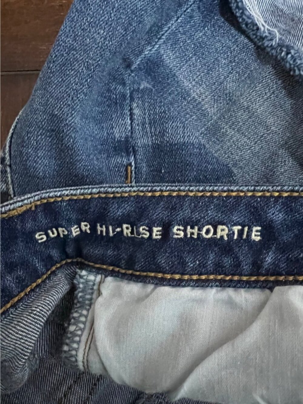 American Eagle Super Hi-Rise Shortie raw Hem Denim Jeans Cut Off Stretch 4 - Picture 4 of 8